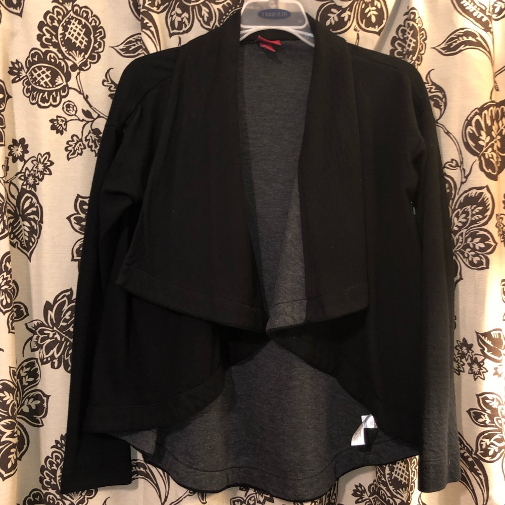 Women’s black hi-lo open front cardigan